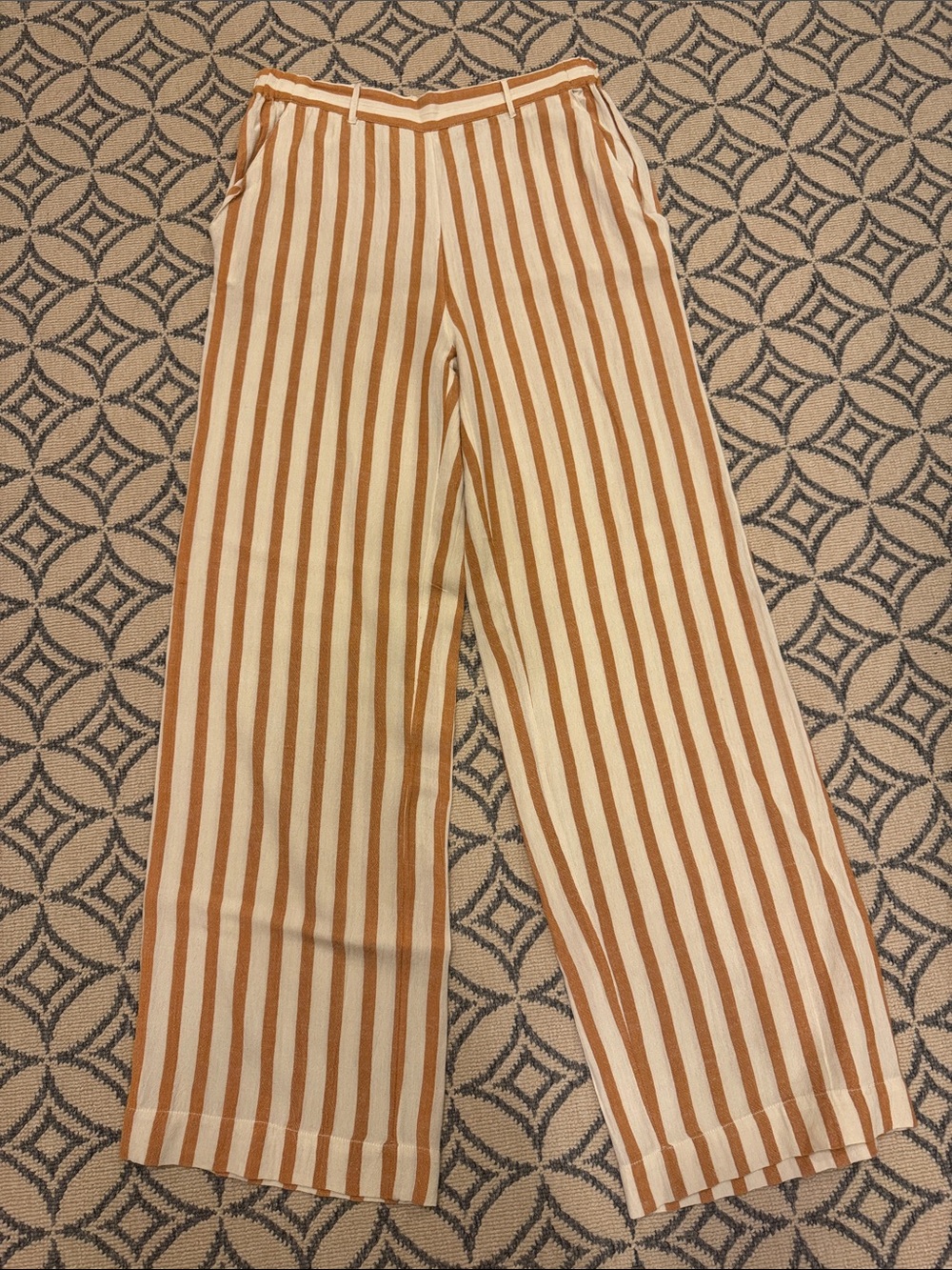 Hartford Tan and Cream Vertical Stripe Wide-Leg Pants size 1